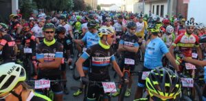 Aspanoa reúne a 700 ciclistas para pedalear contra el cáncer infantil