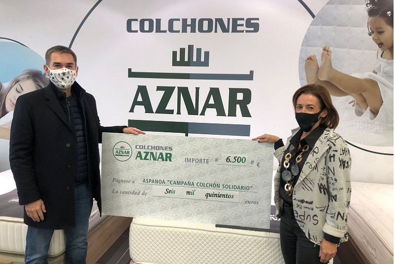 Colchones Aznar dona 6.500 euros contra el cáncer infantil con su colchón solidario